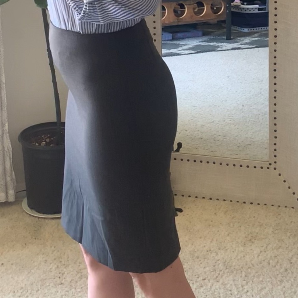Perfect Lightweight Theory Pencil Skirt